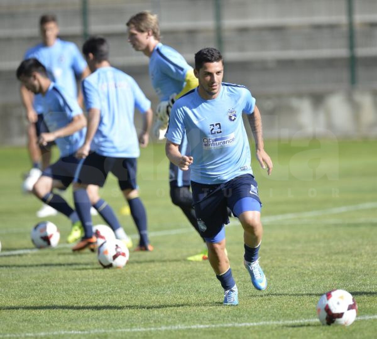 GALERIE FOTO Costel Gâlcă s-a ţinut de promisiune! Antrenament tare pentru stelişti!