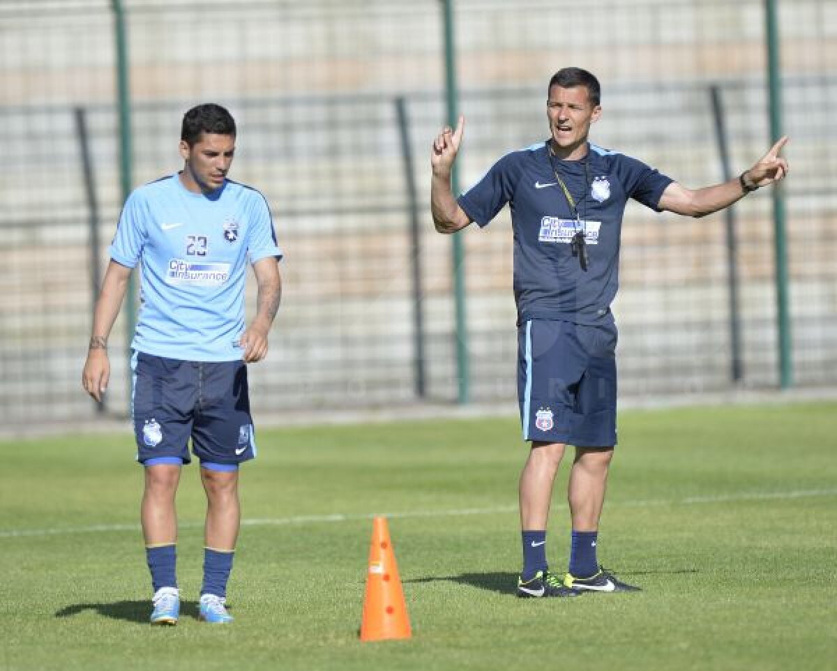 GALERIE FOTO Costel Gâlcă s-a ţinut de promisiune! Antrenament tare pentru stelişti!