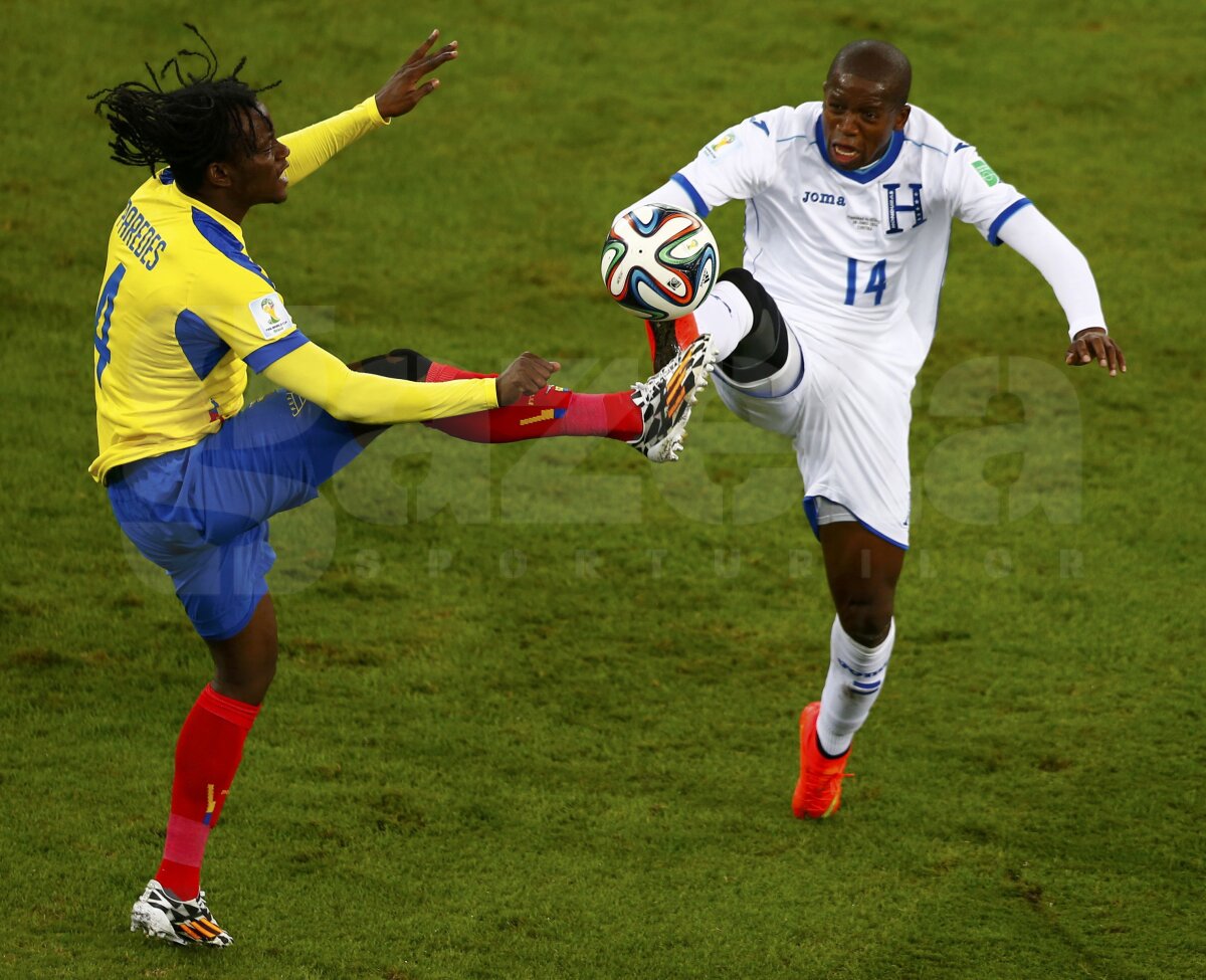 VIDEO şi FOTO Ecuador învinge Honduras 2-1 şi păstrează vie speranţa unei calificări în "optimi" » Meci decisiv contra Franţei