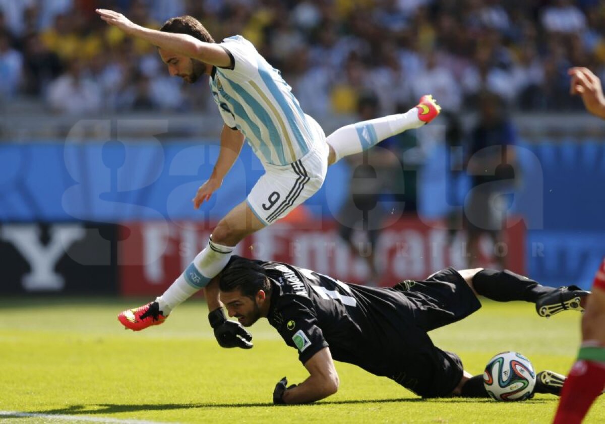 VIDEO+FOTO Salvatorul Messi » Iranul a rezistat 90 de minute în faţa Argentinei, 0-1, dar a scăpat egalul în prelungiri