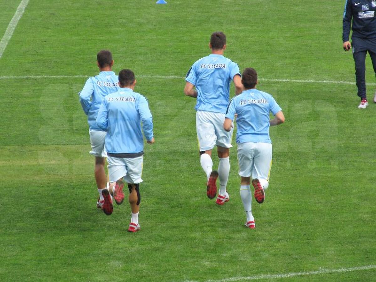 FOTO Steaua - FC Chiasso 1-2 » Constantin Gâlcă pierde primul meci pe banca roş-albaştrilor