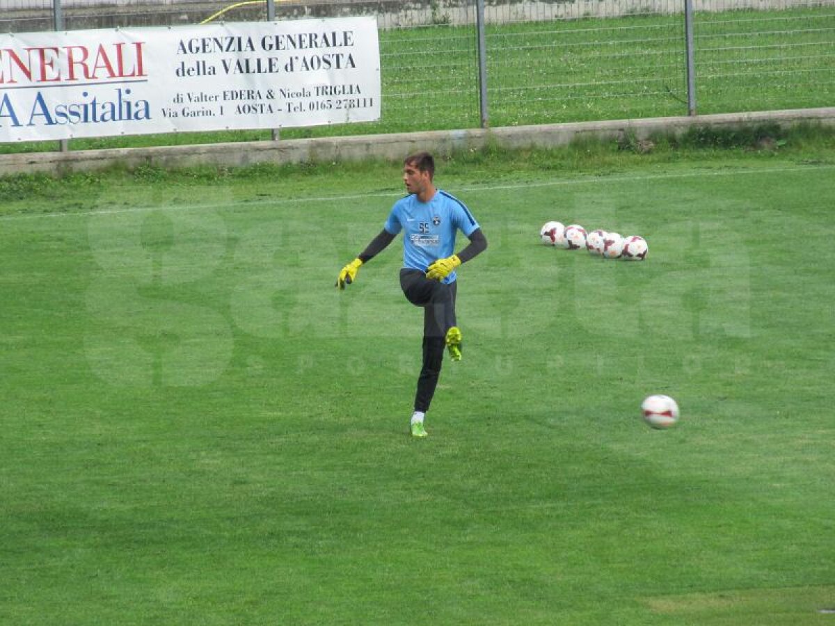 FOTO Steaua - FC Chiasso 1-2 » Constantin Gâlcă pierde primul meci pe banca roş-albaştrilor