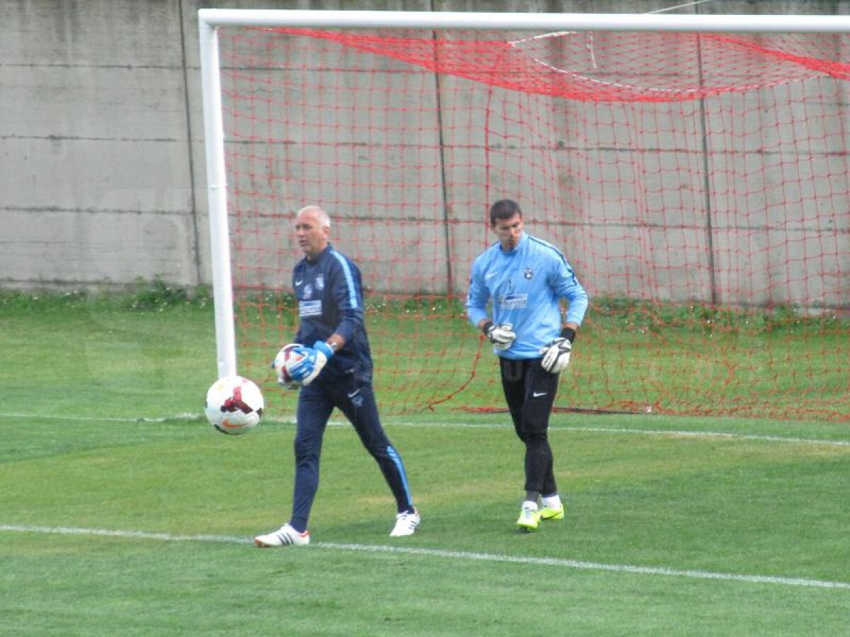 FOTO Steaua - FC Chiasso 1-2 » Constantin Gâlcă pierde primul meci pe banca roş-albaştrilor