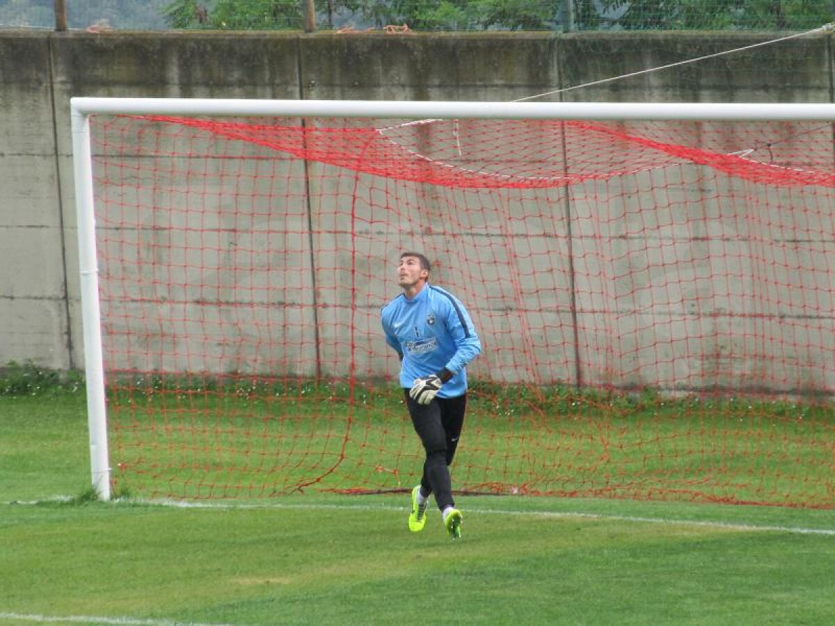 FOTO Steaua - FC Chiasso 1-2 » Constantin Gâlcă pierde primul meci pe banca roş-albaştrilor