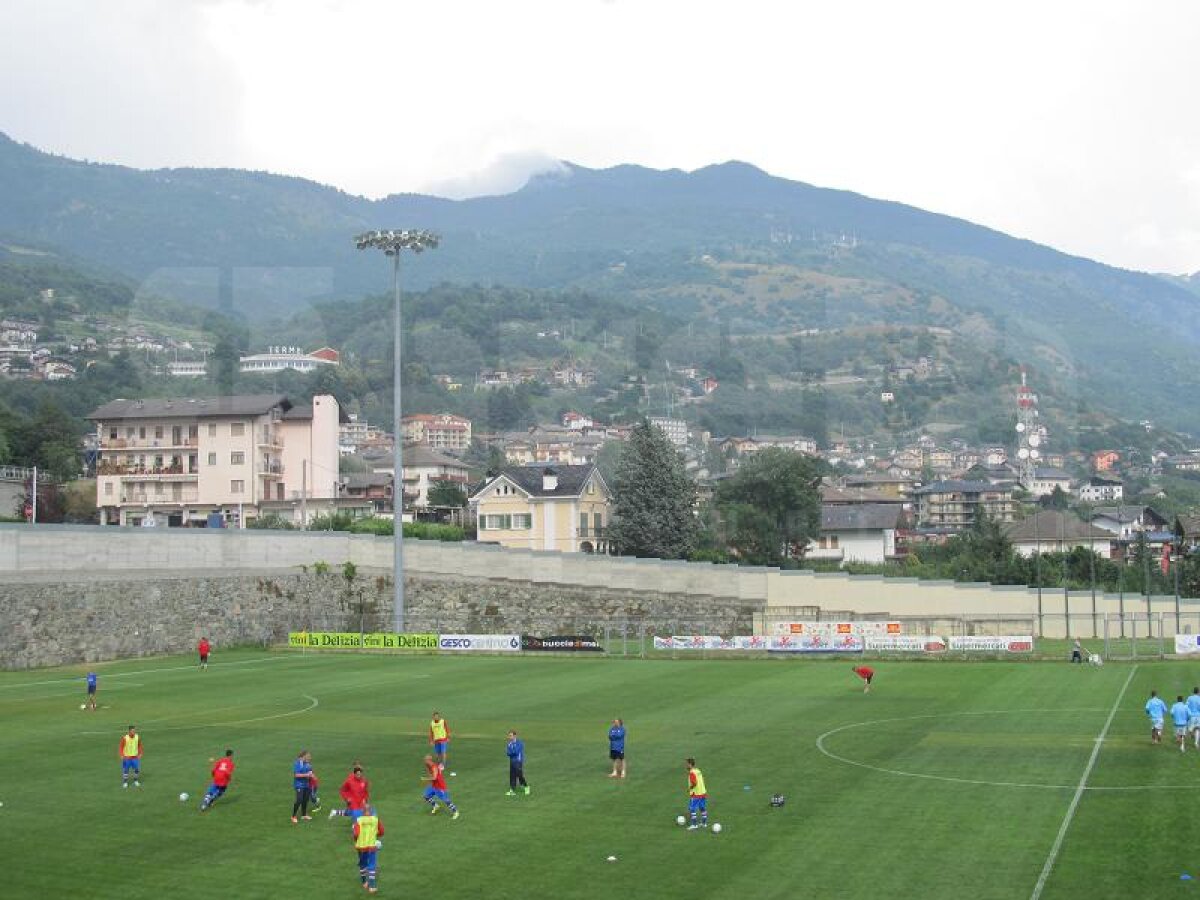 FOTO Steaua - FC Chiasso 1-2 » Constantin Gâlcă pierde primul meci pe banca roş-albaştrilor