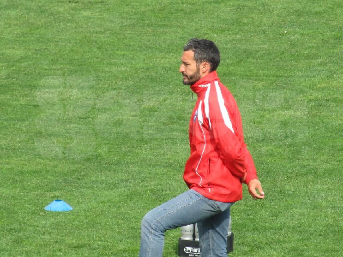 FOTO Steaua - FC Chiasso 1-2 » Constantin Gâlcă pierde primul meci pe banca roş-albaştrilor