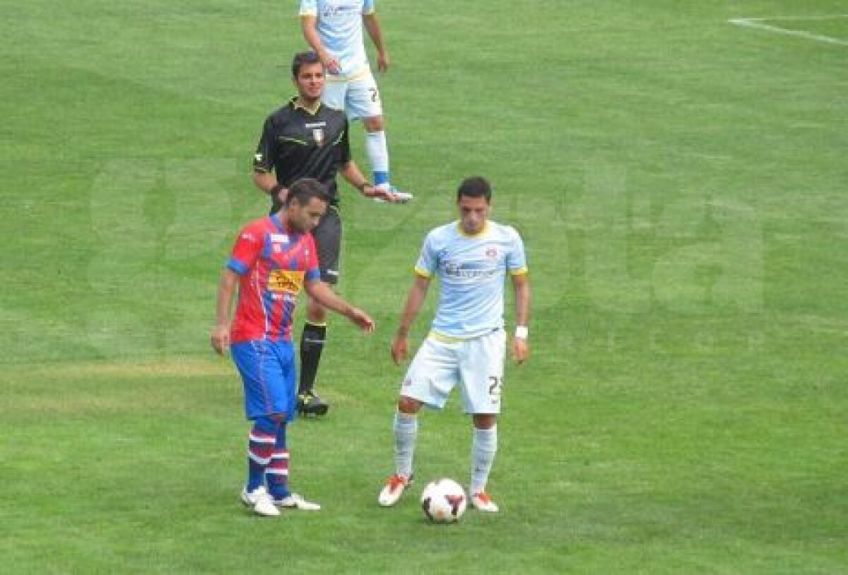 FOTO Steaua - FC Chiasso 1-2 » Constantin Gâlcă pierde primul meci pe banca roş-albaştrilor