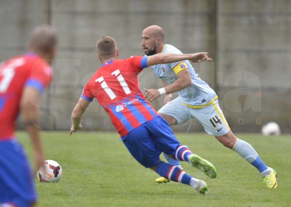FOTO Steaua - FC Chiasso 1-2 » Constantin Gâlcă pierde primul meci pe banca roş-albaştrilor