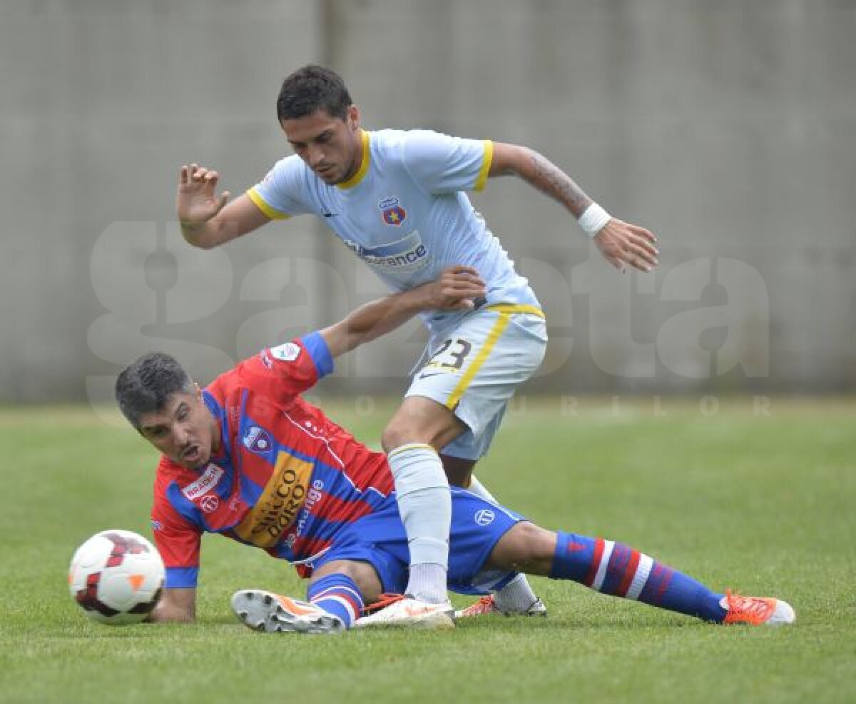 FOTO Steaua - FC Chiasso 1-2 » Constantin Gâlcă pierde primul meci pe banca roş-albaştrilor