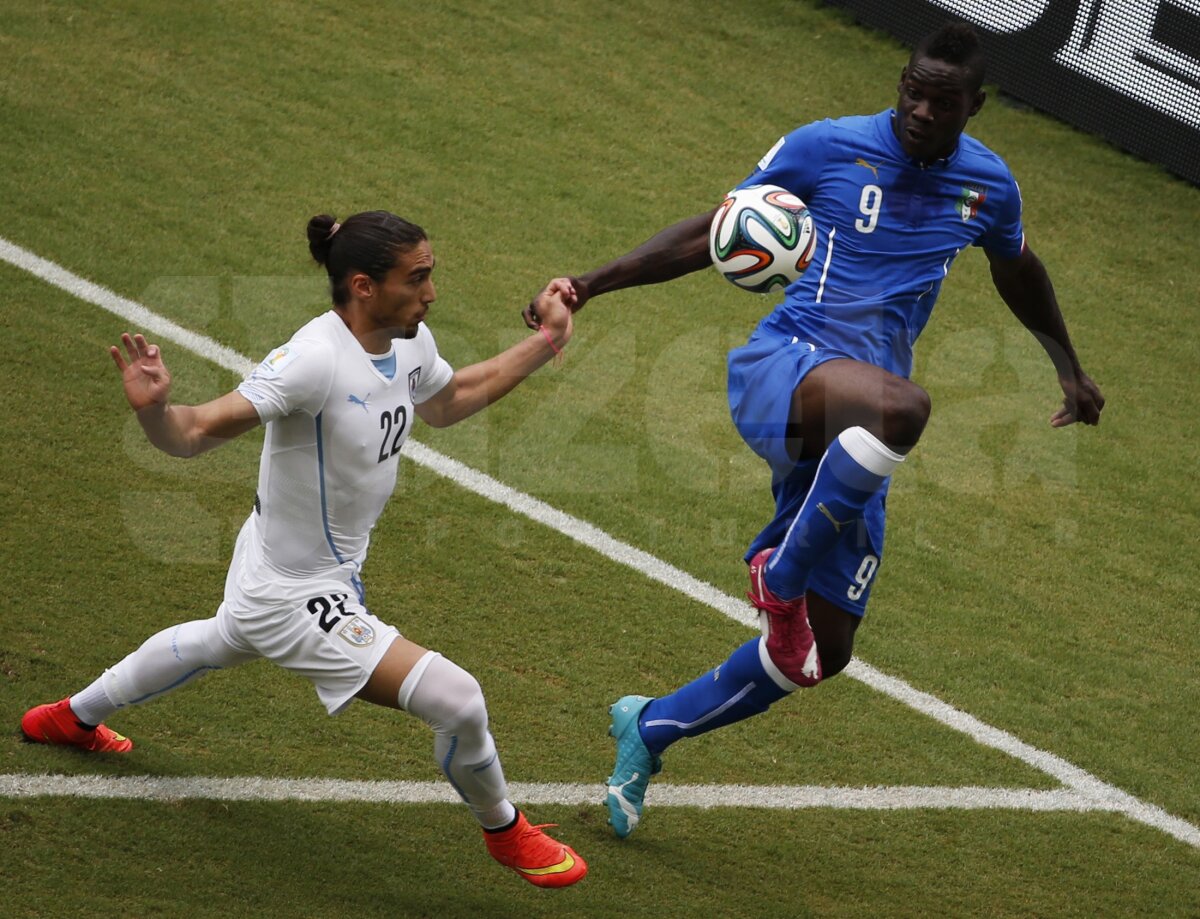 VIDEO + FOTO Uruguay - Italia 1-0 » "Squadra Azzurra" părăseşte competiţia încă din faza grupelor