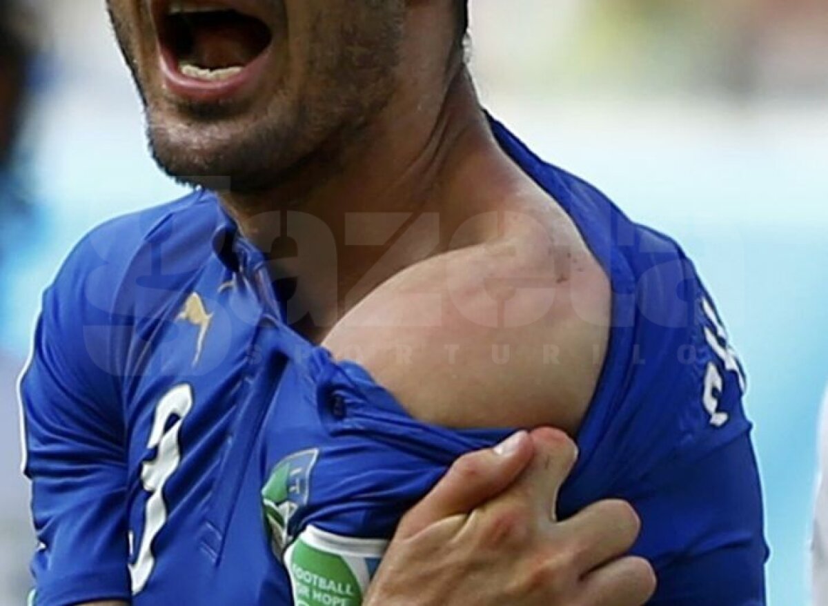 FOTO şi VIDEO Nu se poate abţine! Luis Suarez şi-a muşcat din nou un adversar » Chiellini, pe listă cu Bakkal şi Ivanovici