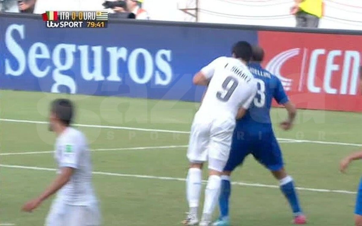 VIDEO+FOTO Interziceţi ”Canibalul”! » Adio Mondial? Luis Suarez riscă pînă la doi ani suspendare după ce şi-a înfipt dinţii în umărul lui Giorgio Chiellini