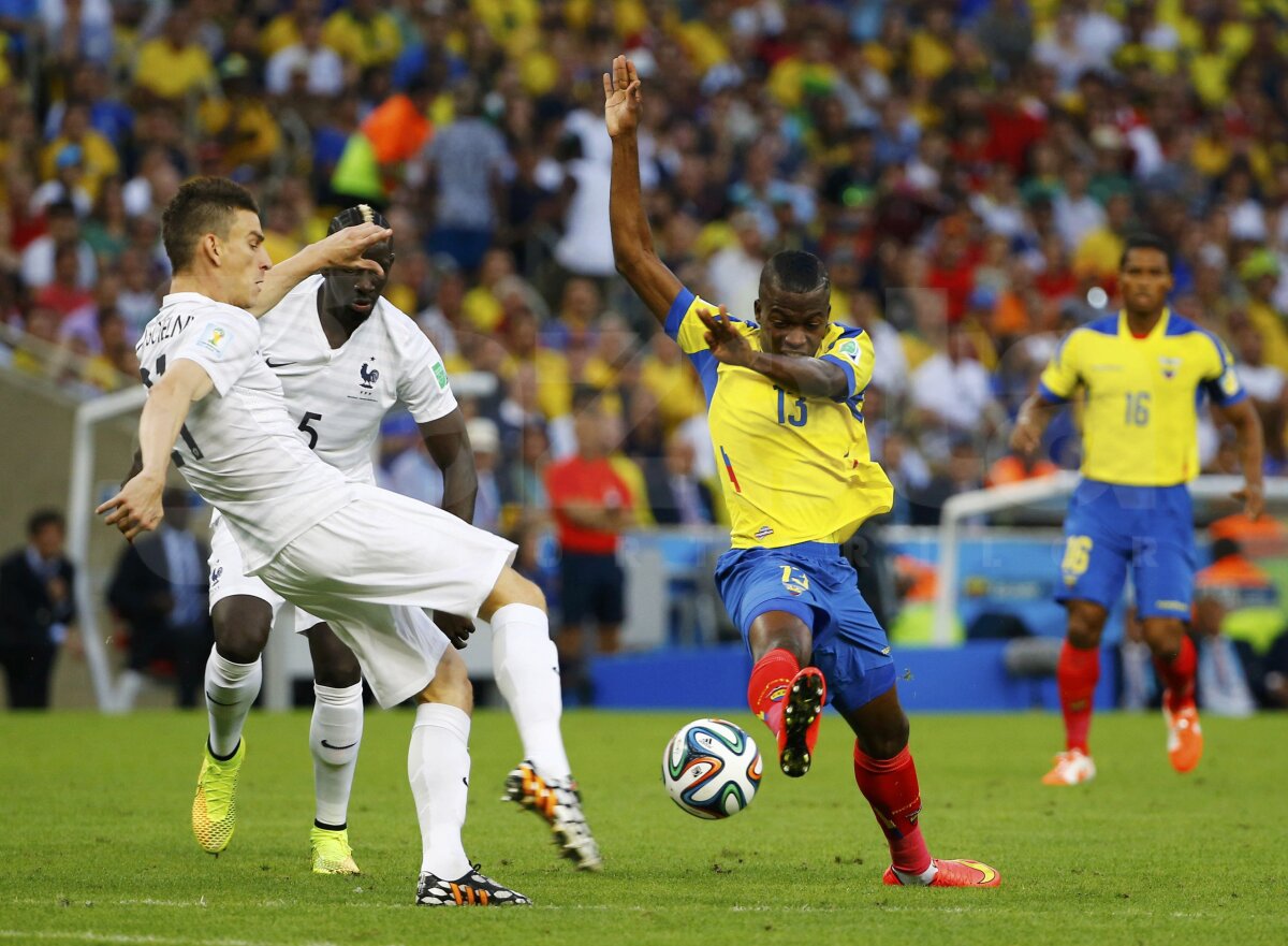 FOTO Ecuador - Franţa 0-0 » "Cocoşii" merg în faza următoare unde vor avea un adversar facil! Care sînt celelalte meciuri din "optimi"