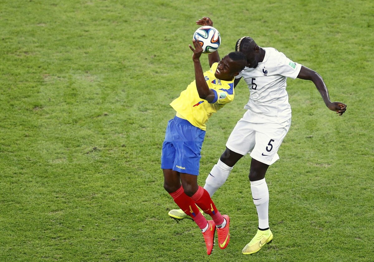 FOTO Ecuador - Franţa 0-0 » "Cocoşii" merg în faza următoare unde vor avea un adversar facil! Care sînt celelalte meciuri din "optimi"