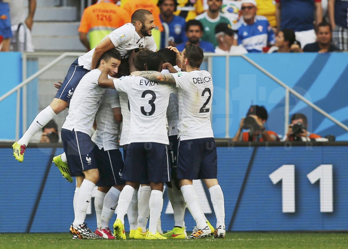 VIDEO + FOTO Franţa - Nigeria 2-0 » "Cocoşii" merg în sferturi după 8 ani!
