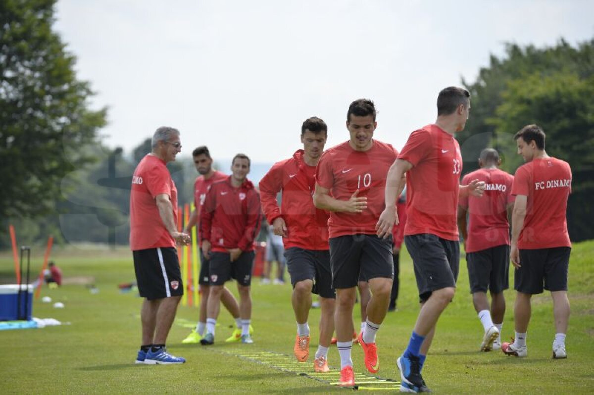 GALERIE FOTO Dinamoviştii trag tare în cantonamentul din Anglia » Antrenamente intense pentru "cîini"