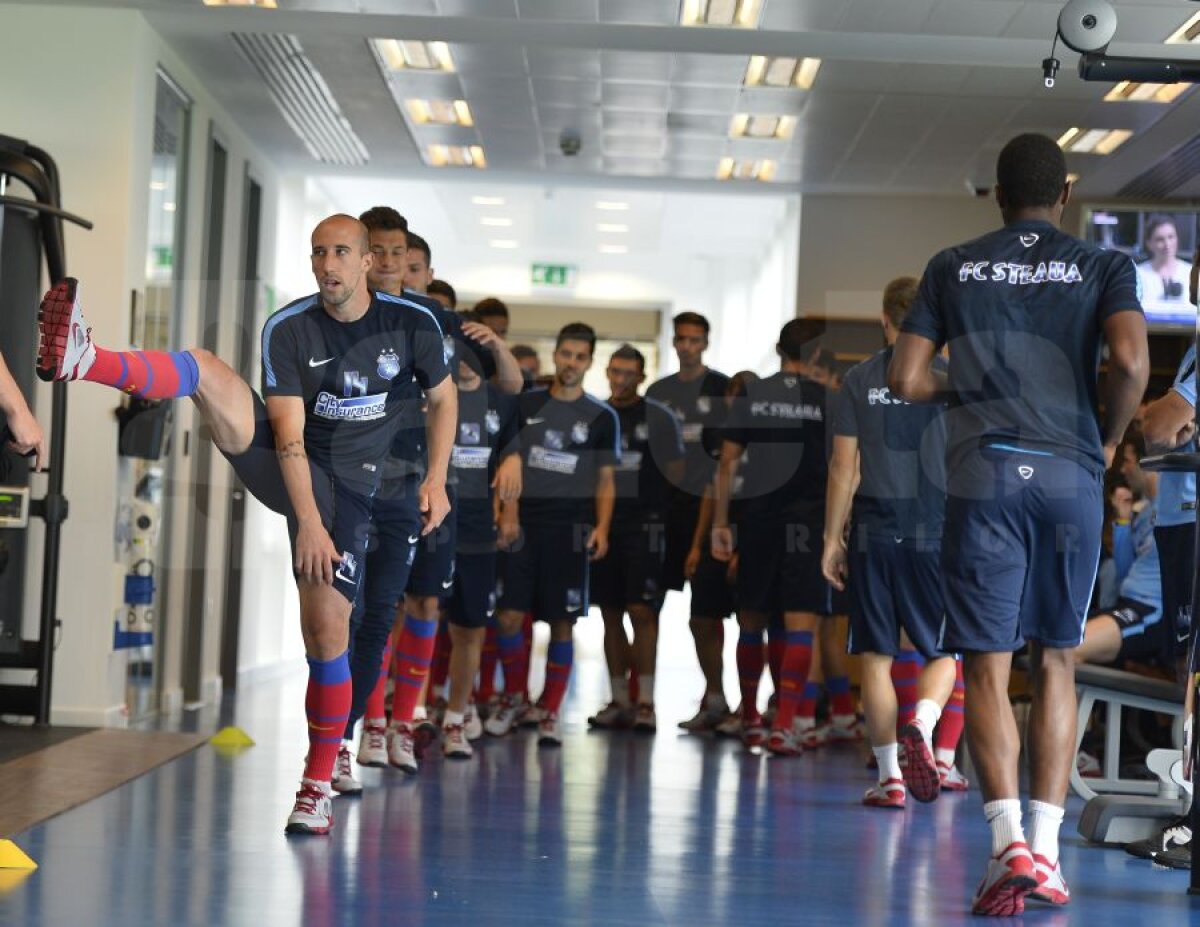 FOTO Prea buni pentru TRX » Steliştii se antrenează cu zîmbetul pe buze, chiar şi după trei eşecuri din tot atîtea amicale