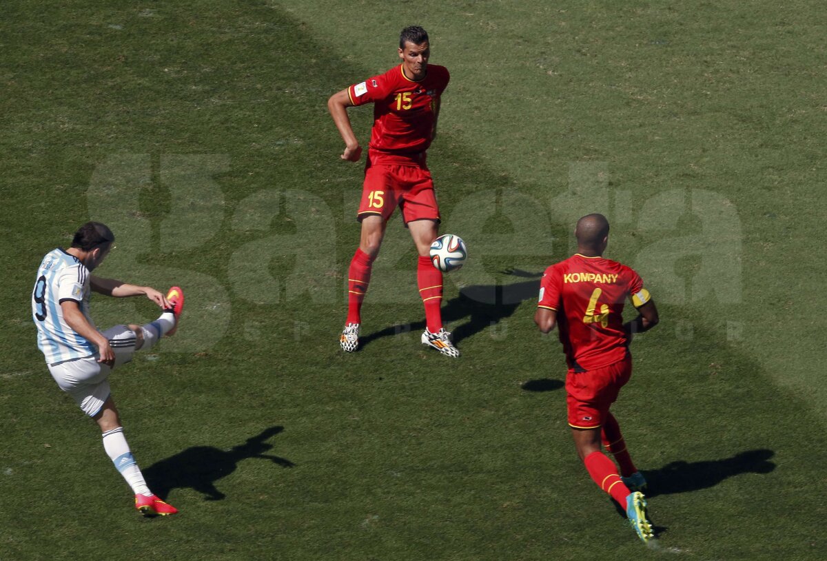 VIDEO şi FOTO Argentina - Belgia 1-0 » Lionel Messi nu a mai strălucit, însă Gonzalo Higuain i-a salvat pe argentinieni