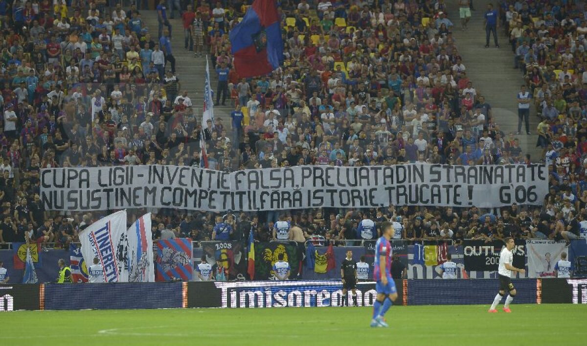 GALERIE FOTO Toboşarii giurgiuveni au încercat să suplinească numărul redus de spectatori :) » Banner-protest al steliştilor