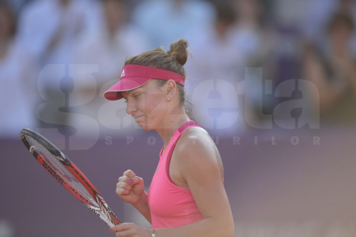 FOTO E regină şi la Bucureşti » Simona Halep nu i-a dat nici o şansă Robertei Vinci şi a cîştigat al optulea trofeu al carierei