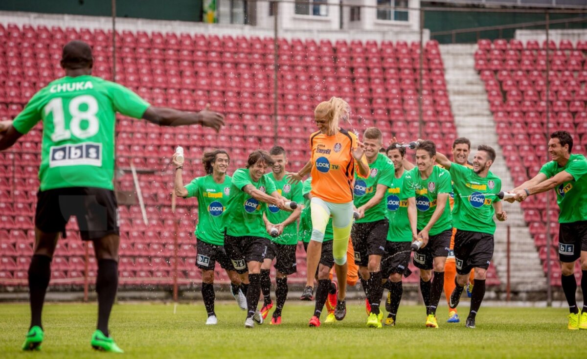 Selfie CFR » Clujenii au făcut show în timpul filmărilor unui spot de promovare