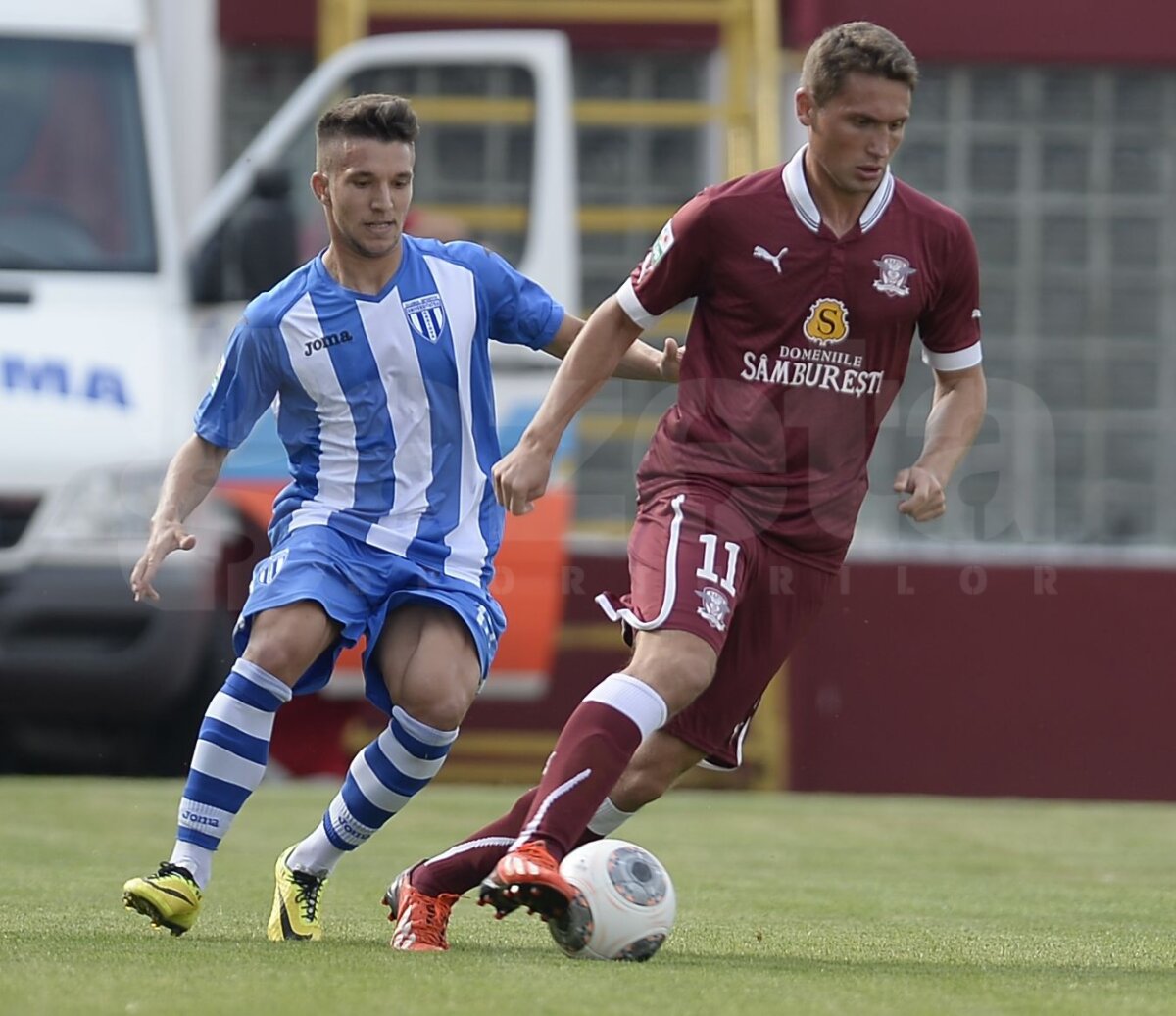 FOTO Rapid a învins-o pe CS U Craiova, scor 1-0! Giuleştenii vor întîlni Steaua în turul următor