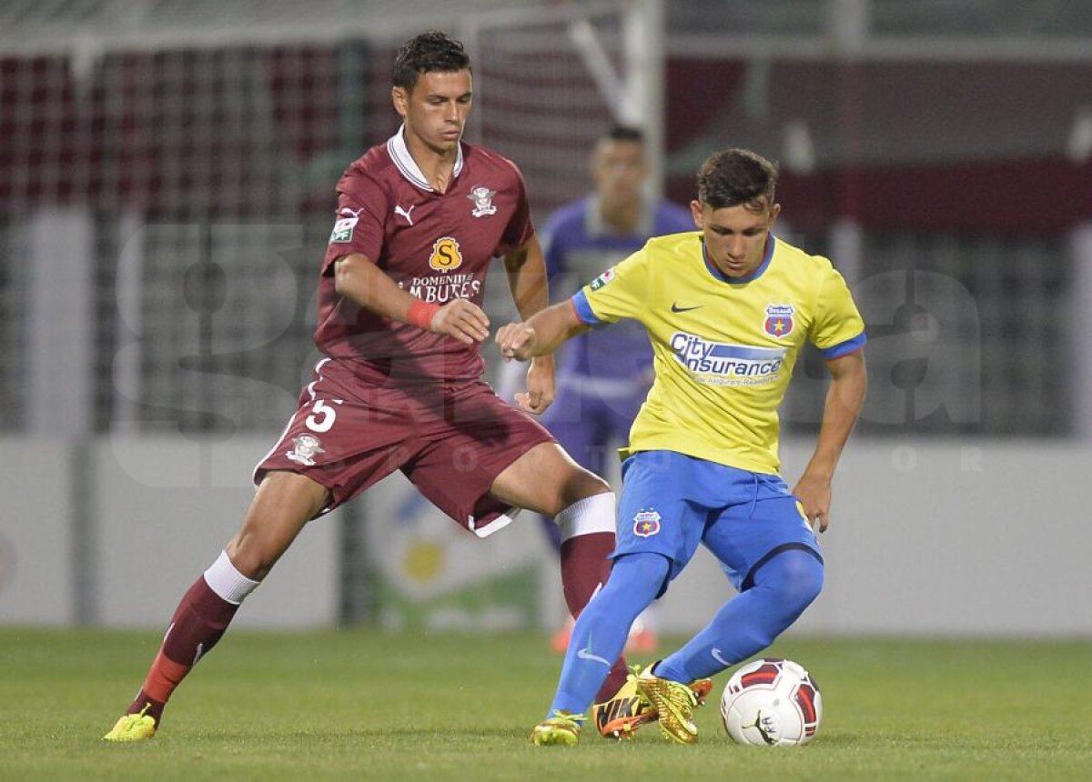 VIDEO şi FOTO Keşeru şi piticii » Cu o echipă de copii, Steaua a eliminat Rapid din Cupa Ligii, scor 2-1