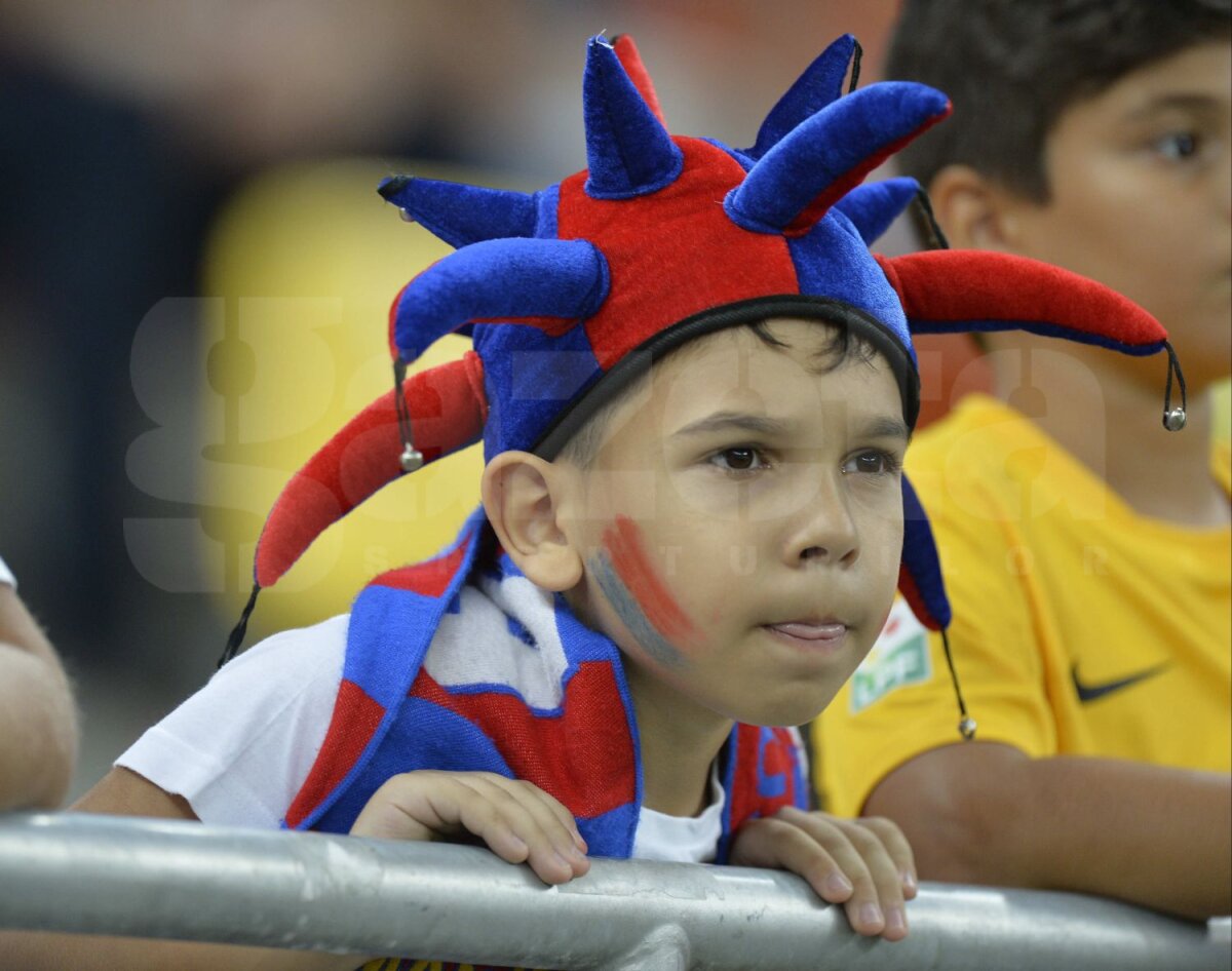 Picnicul de miercuri seara » Champions League cu aer de Liga 1: Steaua a jucat fără galerie cu Stromsgodset