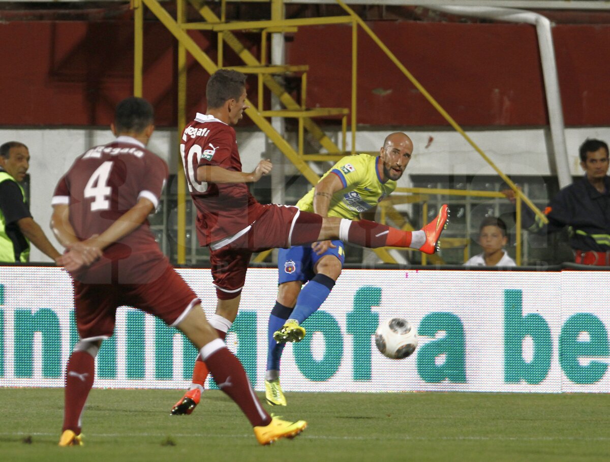 FOTO şi VIDEO Rapid - Steaua 1-3 » Giuleştenii au condus, dar au terminat în genunchi derby-ul cu rivala din Ghencea