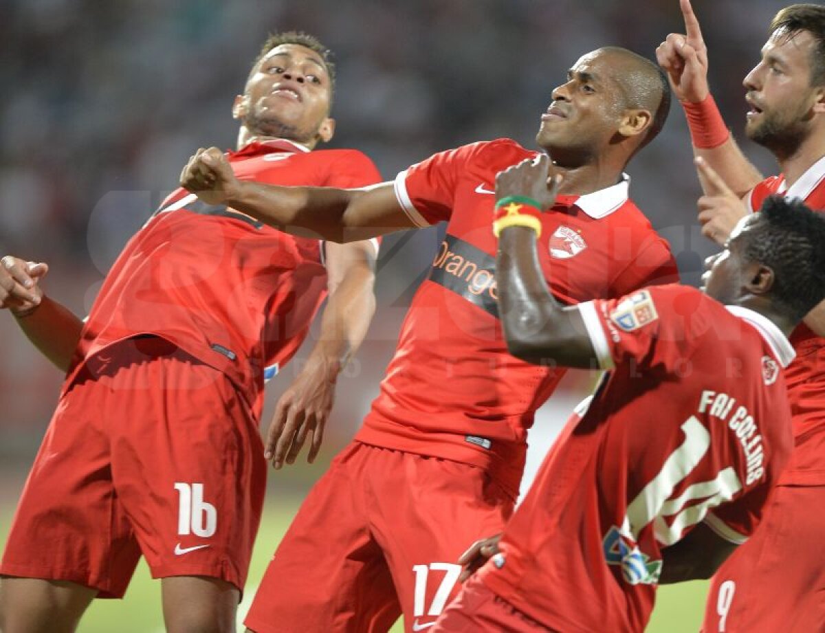 VIDEO şi FOTO » Dinamo umileşte Oţelul Galaţi, 4-0, şi dă primul golgeter al Ligii 1