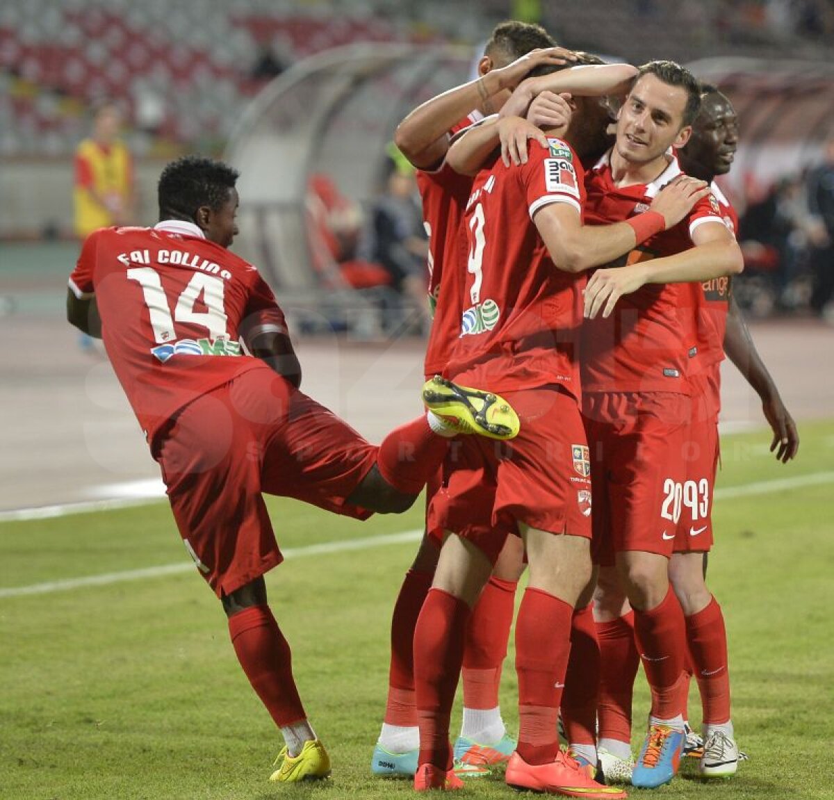VIDEO şi FOTO » Dinamo umileşte Oţelul Galaţi, 4-0, şi dă primul golgeter al Ligii 1
