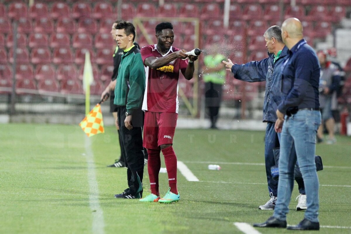 GALERIE FOTO Faza Mondialului din Brazilia s-a repetat la Cluj » Sulley Muniru a intrat în rolul lui Ezequiel Lavezzi :D