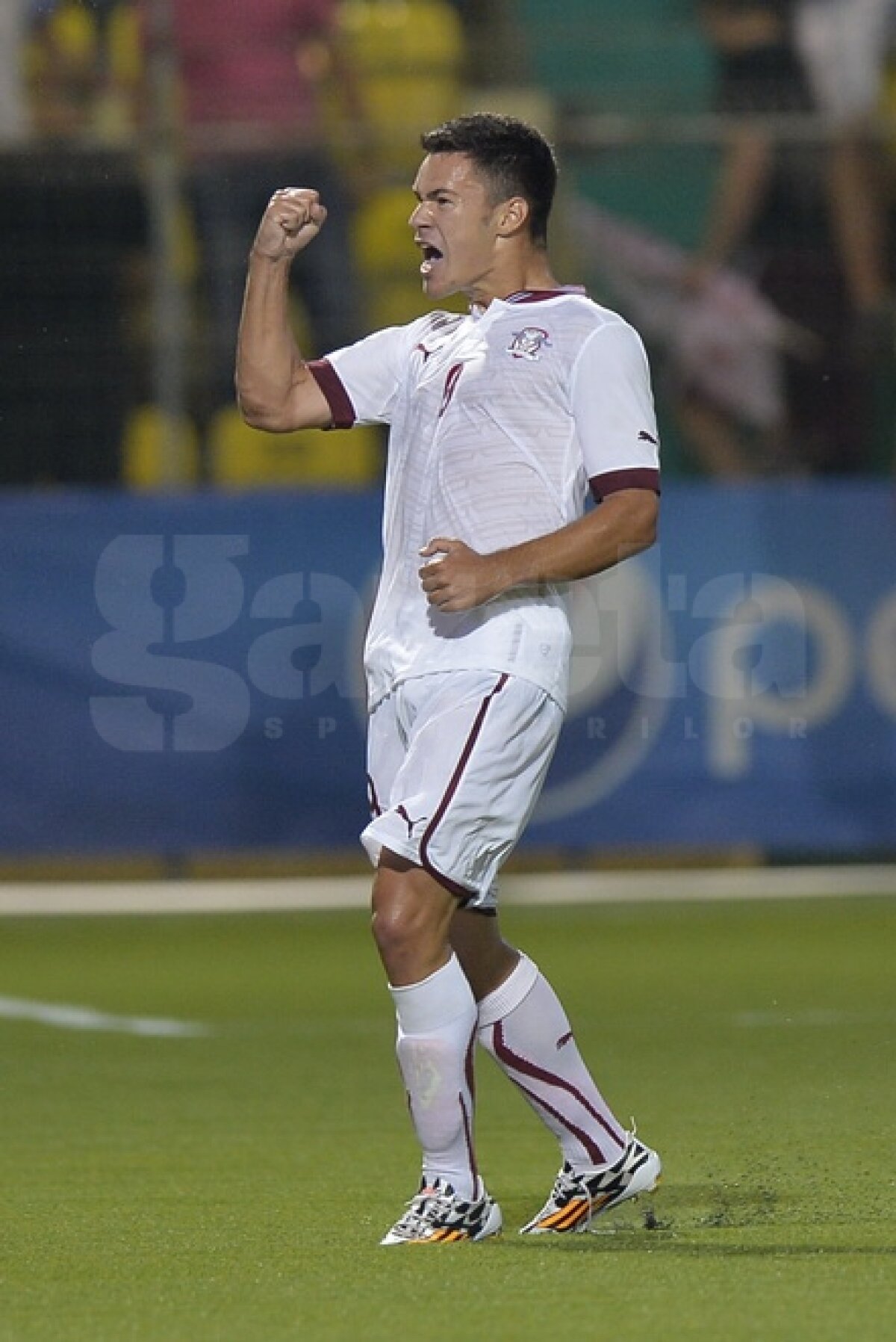 FOTO şi VIDEO » Rapidul bate cu 2-1 Viitorul după o primă repriză spectaculoasă