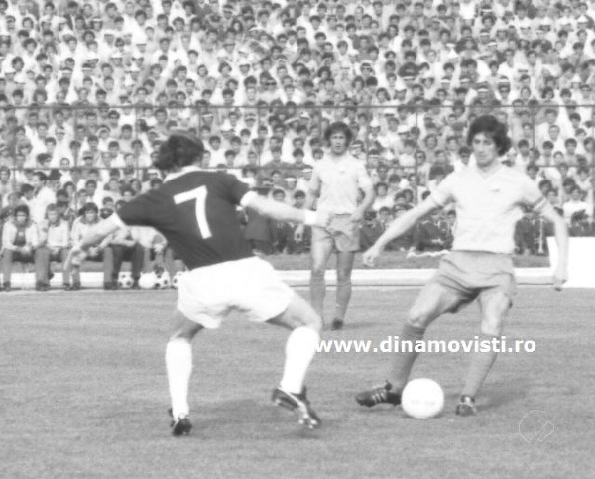 GALERIE FOTO » La mulţi ani, Mister! Cornel Dinu împlineşte azi 66 de ani. Ar fi putut fi avocat, judecător, poate chiar pilot de avion!