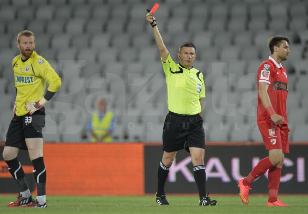 VIDEO şi FOTO » Dinamo îşi confirmă forma bună şi învinge Universitatea Cluj cu 3-2