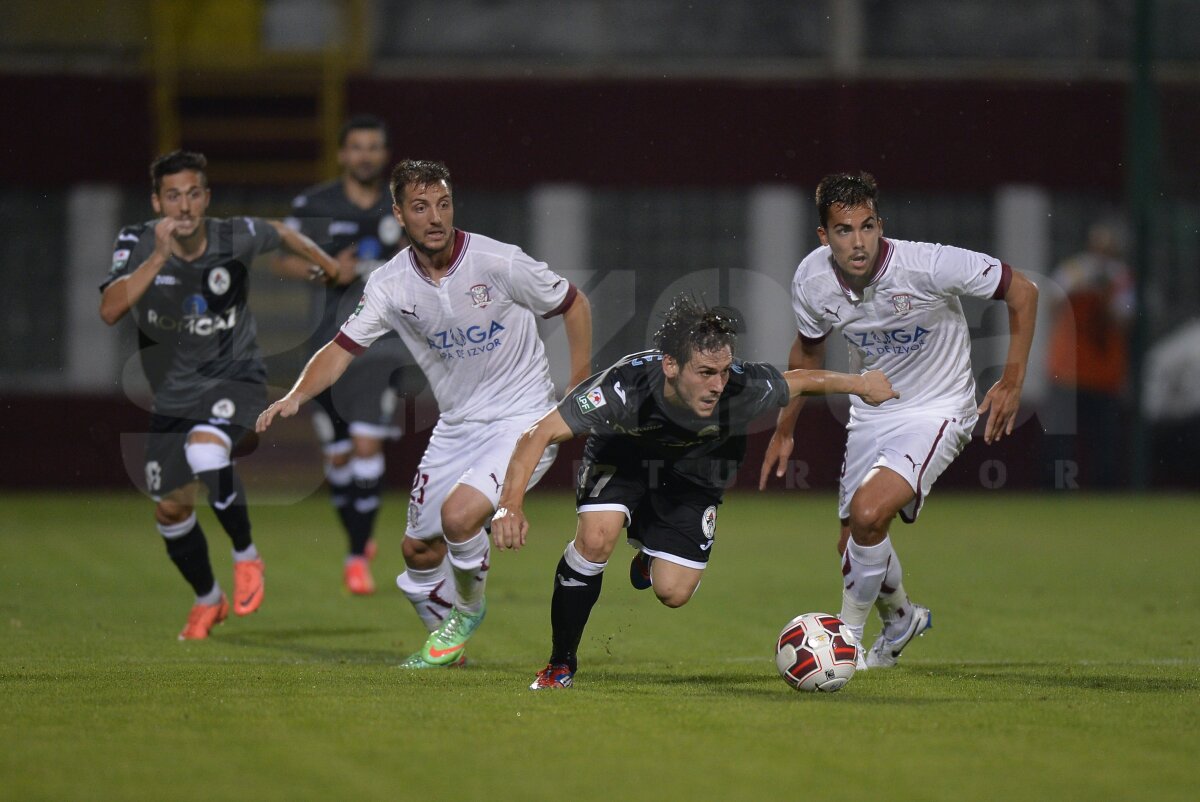 VIDEO + FOTO Rapid - Gaz Metan 1-1 » Mircea Bornescu îi îngroapă pe giuleşteni în prelungiri!