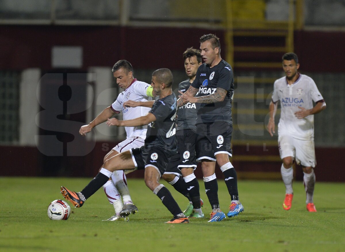 VIDEO + FOTO Rapid - Gaz Metan 1-1 » Mircea Bornescu îi îngroapă pe giuleşteni în prelungiri!