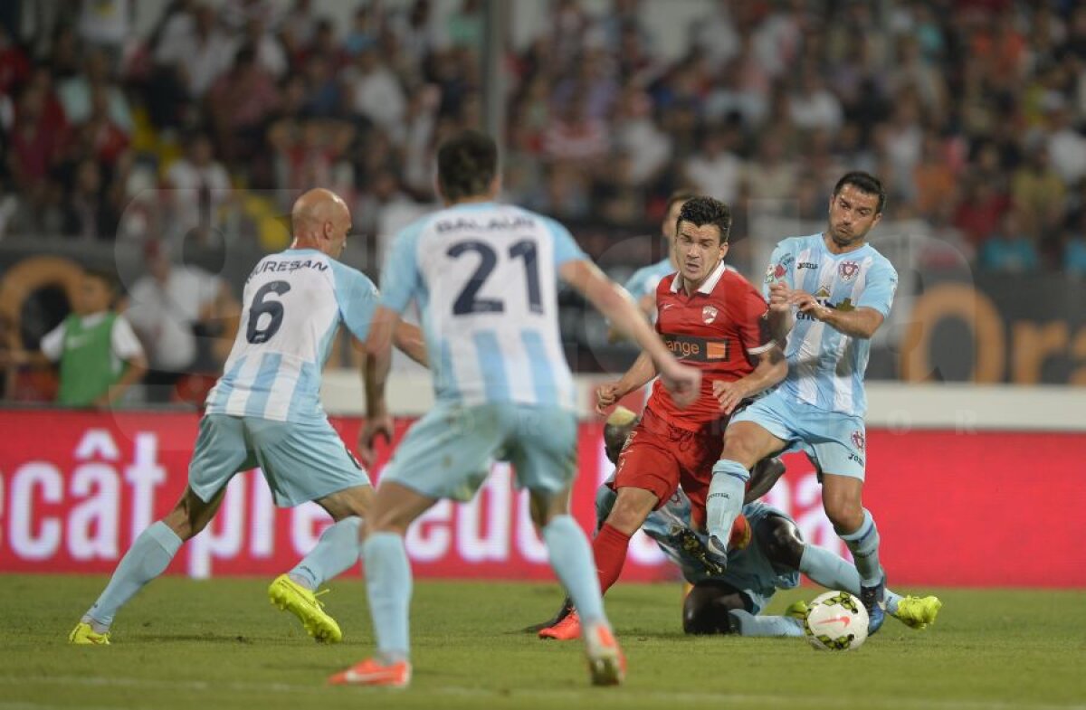 VIDEO+FOTO Dinamo obţine doar o remiză, 1-1, cu nou-promovata ASA Tg. Mureş