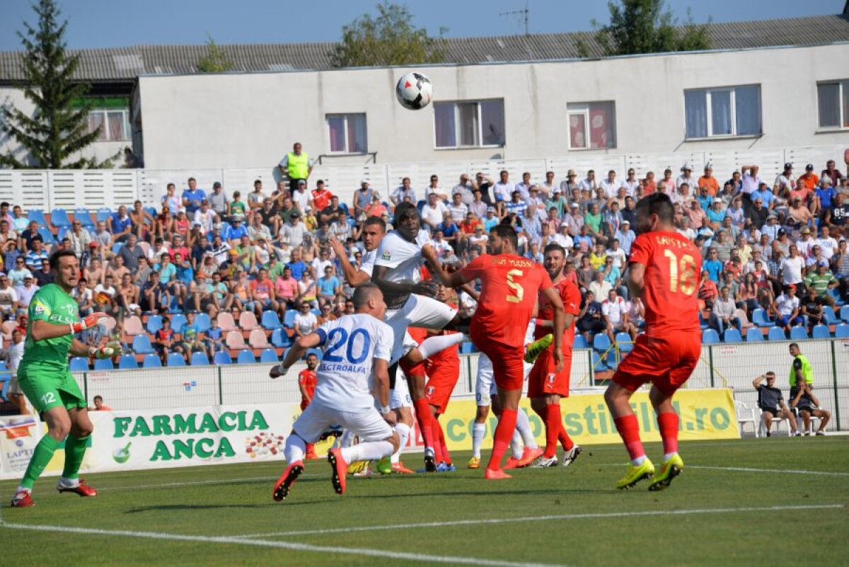 VIDEO+FOTO Astra se clatină » FC Botoşani se impune în faţa giurgiuvenilor, 1-0, cu un gol marcat în inferioritate