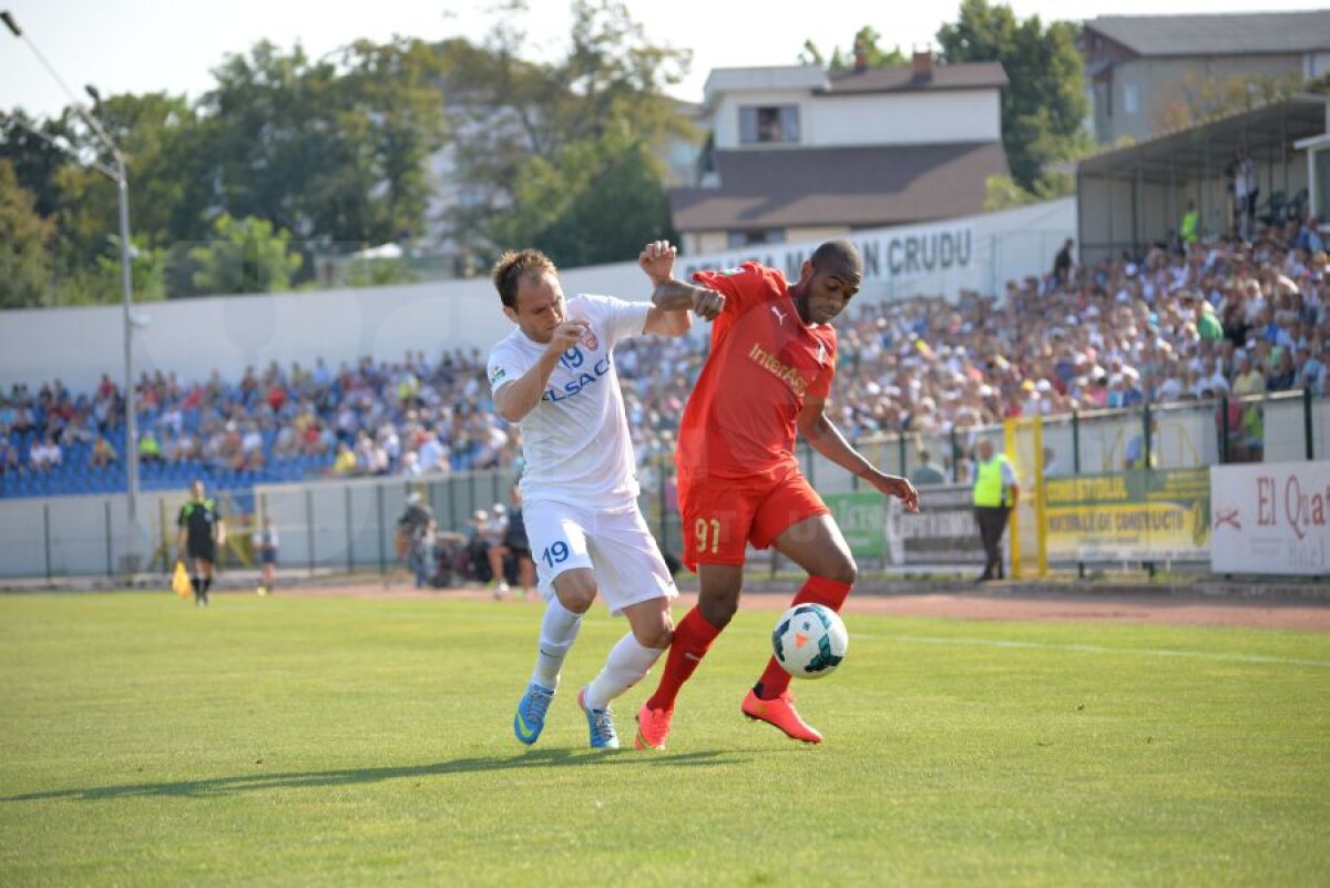 VIDEO+FOTO Astra se clatină » FC Botoşani se impune în faţa giurgiuvenilor, 1-0, cu un gol marcat în inferioritate