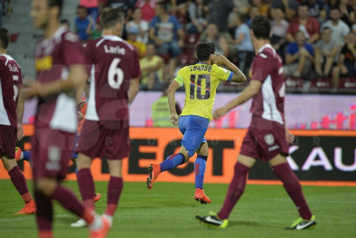 VIDEO+FOTO Se menţine tradiţia » Steaua se impune din nou la Cluj, 1-0 în derby-ul cu CFR