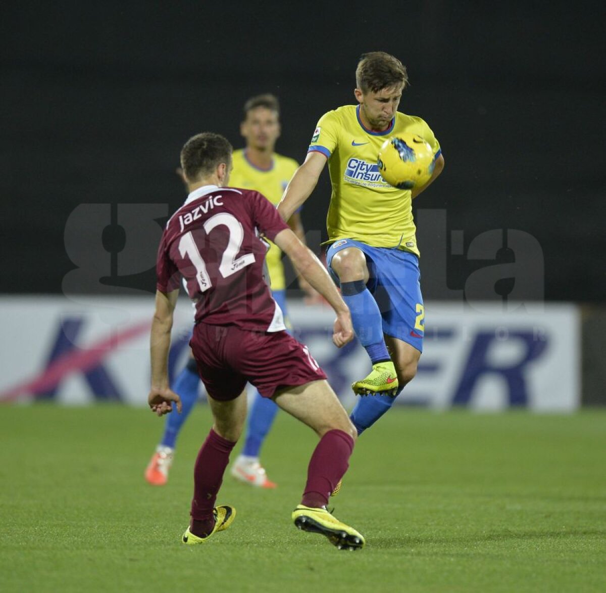 VIDEO+FOTO Se menţine tradiţia » Steaua se impune din nou la Cluj, 1-0 în derby-ul cu CFR