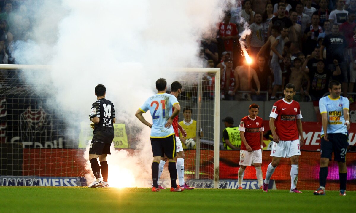 Nebunie completă! Decizie şoc luată de fanii "cîinilor" în vederea duelului Steaua - Ludogoreţ din Ligă!