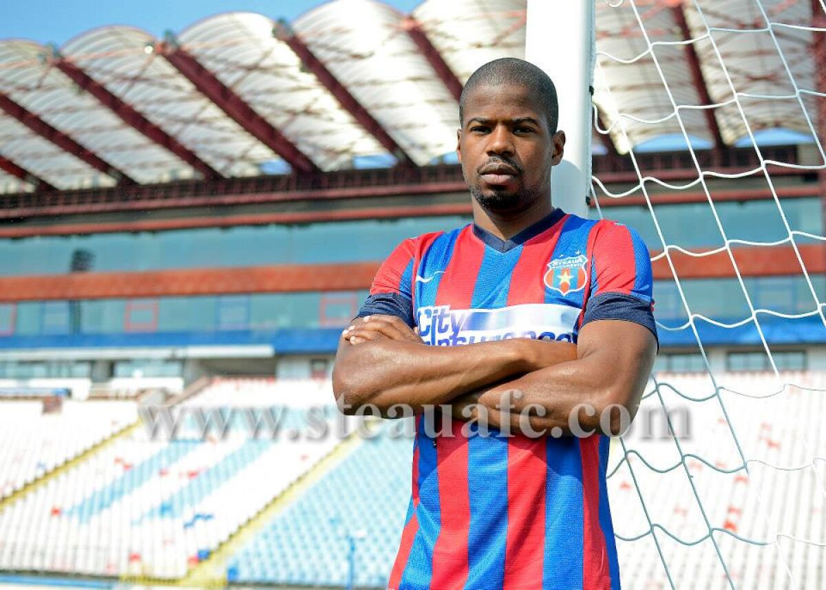 GALERIE FOTO Nicandro Breeveld a făcut primul antrenament sub comanda lui Gâlcă: "Am venit la Steaua cu inima deschisă şi voi da totul aici!"