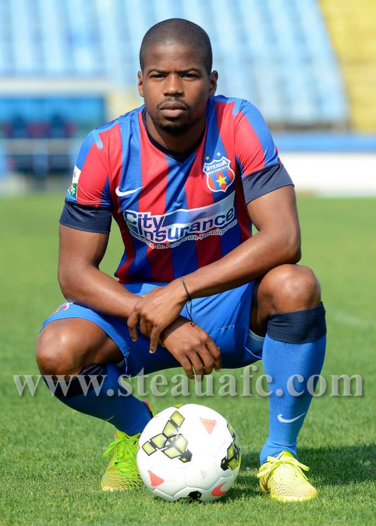 GALERIE FOTO Nicandro Breeveld a făcut primul antrenament sub comanda lui Gâlcă: "Am venit la Steaua cu inima deschisă şi voi da totul aici!"