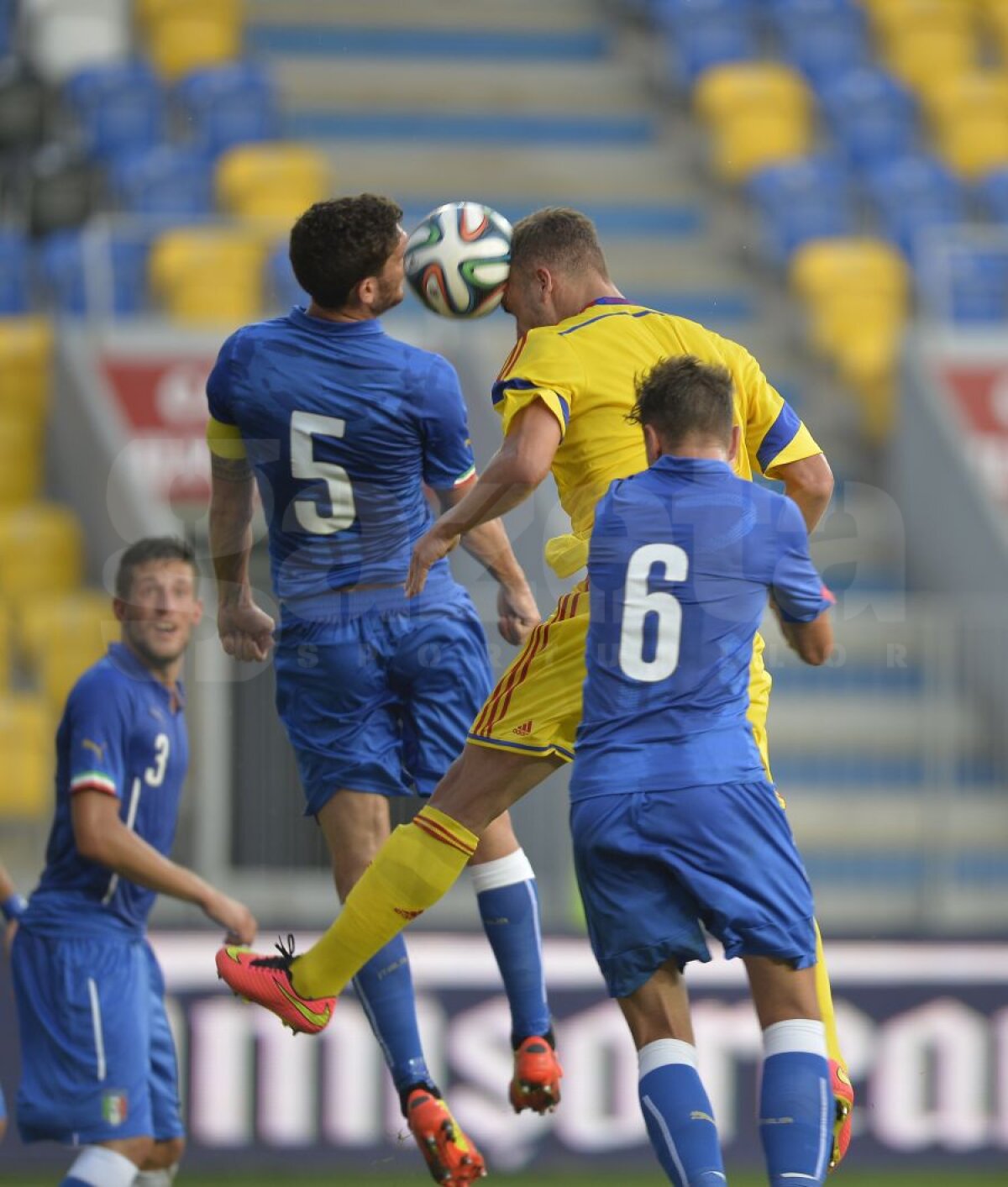 FOTO Victorie importantă la ”tineret” » Viorel Moldovan debutează cu un succes la România U21, 2-1 cu Italia