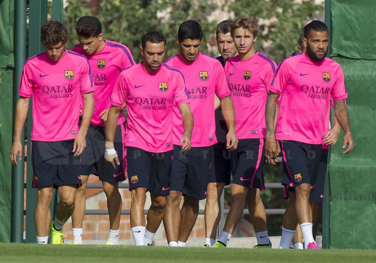 GALERIE FOTO & VIDEO Back in business » Luis Suarez, la primul antrenament cu FC Barcelona: "Să joc aici e visul pe care l-am avut dintotdeauna"