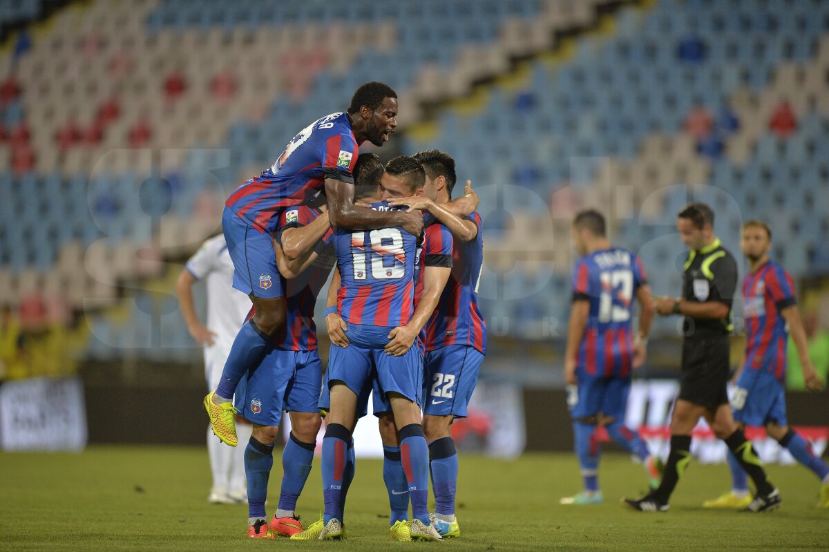 VIDEO+FOTO Steaua - Pandurii 6-0 » Super-Keşeru dă recital! Să vină Ludogoreţ!