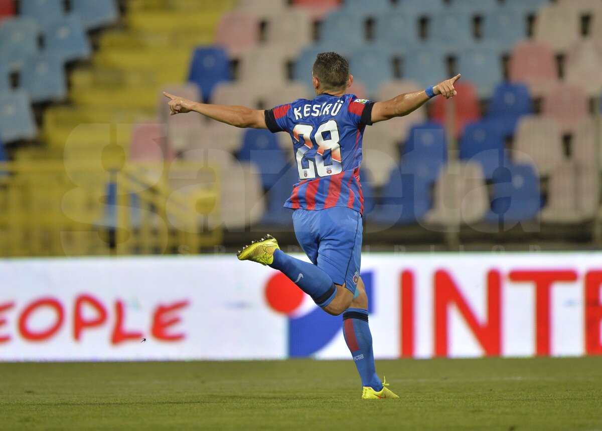 VIDEO şi FOTO Imaginile unei performanţe unice! Cele şase goluri ale lui Keşeru în poarta Pandurilor, cu care fotbalistul Stelei a intrat în istorie