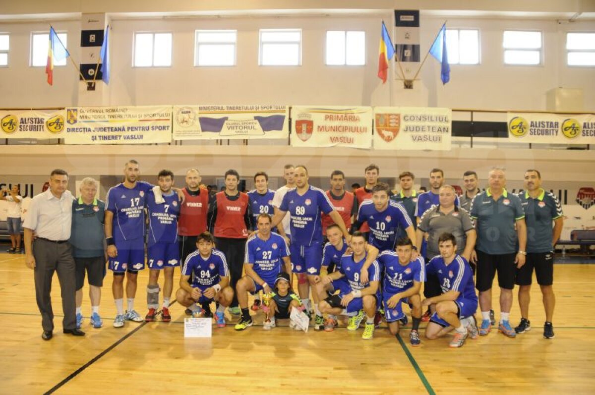 Trofeul a revenit la Vaslui » HC Vaslui a învins în finală pe Dinamo cu scorul de 36-34 (16-20)